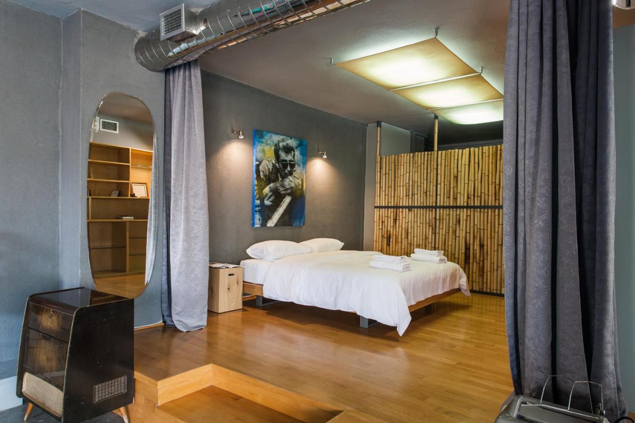 Artists’ favorite Spacious Loft near Acropolis!! Atenas Exterior foto