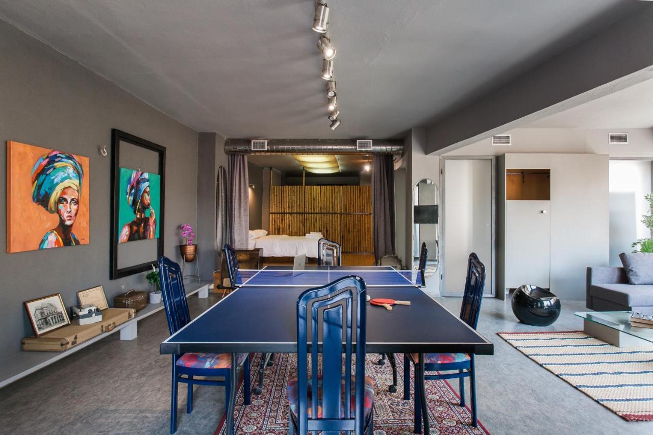 Artists’ favorite Spacious Loft near Acropolis!! Atenas Exterior foto